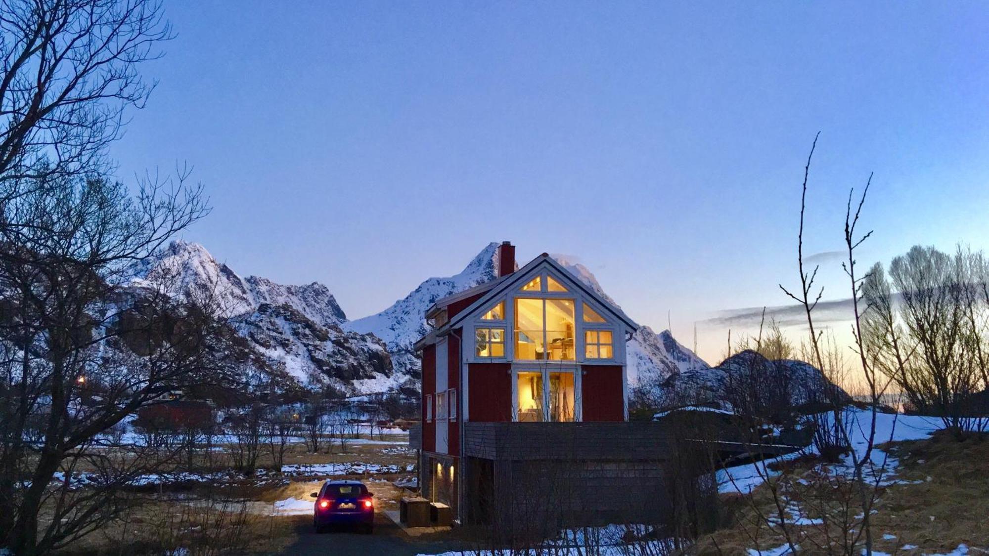 Lofoten Fjord Lodge Saupstad  Стая снимка